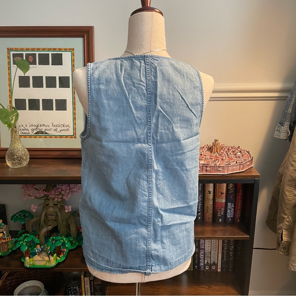 GAP chambray tank - Picture 5 of 9